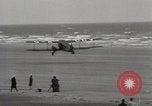Immagine di Amy Johnson-Jim Mollison Galles, 1933, secondo 49 filmato di repertorio 65675025707