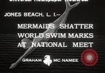 Image la natation et la plongée New York United States USA, 1933, de la seconde 5 séquences d'archives historiques vidéo 65675025708