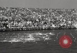 Image la natation et la plongée New York United States USA, 1933, de la seconde 21 séquences d'archives historiques vidéo 65675025708