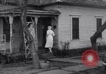 Immagine di Quarantena di autorità Kiowa County Oklahoma USA, 1935, secondo 44 filmato di repertorio 65675025711