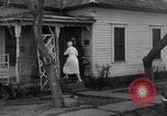 Immagine di Quarantena di autorità Kiowa County Oklahoma USA, 1935, secondo 45 filmato di repertorio 65675025711