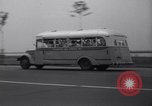 Standbild verwaiste Kinder haben ein Picknick New York United States USA, 1936, aus Sekunde 17 historischem Filmmaterial Videoclip 65675025724