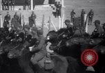 Standbild Chinesen sammeln Sui Yuan China, 1936, aus Sekunde 30 historischem Filmmaterial Videoclip 65675025725