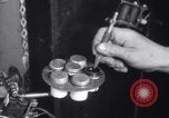 Standbild Tätowierung der Sozialversicherungsnummer Chicago Illinois USA, 1937, aus Sekunde 27 historischem Filmmaterial Videoclip 65675025727