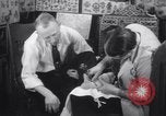 Standbild Tätowierung der Sozialversicherungsnummer Chicago Illinois USA, 1937, aus Sekunde 45 historischem Filmmaterial Videoclip 65675025727