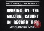 Image Les pêcheurs pêchent Middleboro Massachusetts USA, 1937, de la seconde 12 séquences d'archives historiques vidéo 65675025733