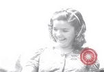 Standbild log rolling Longview Washington USA, 1937, aus Sekunde 52 historischem Filmmaterial Videoclip 65675025736