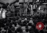 Standbild Weltpremiere des Films Detroit Michigan USA, 1951, aus Sekunde 16 historischem Filmmaterial Videoclip 65675025744