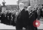 Standbild Dr Theodor Koerner Wien Österreich, 1951, aus Sekunde 33 historischem Filmmaterial Videoclip 65675025745