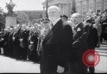 Standbild Dr Theodor Koerner Wien Österreich, 1951, aus Sekunde 35 historischem Filmmaterial Videoclip 65675025745