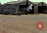 Immagine di American MCB-10 Chu Lai Vietnam, 1965, secondo 4 filmato di repertorio 65675025749