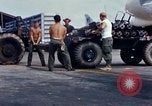 Standbild US-Marines arm F-4-Flugzeuge mit Bomben Chu Lai Vietnam, 1967, aus Sekunde 7 historischem Filmmaterial Videoclip 65675025755
