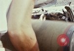 Standbild US-Marines arm F-4-Flugzeuge mit Bomben Chu Lai Vietnam, 1967, aus Sekunde 31 historischem Filmmaterial Videoclip 65675025755