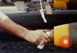 Standbild US-Marines arm F-4-Flugzeuge mit Bomben Chu Lai Vietnam, 1967, aus Sekunde 34 historischem Filmmaterial Videoclip 65675025755