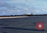 Standbild US Marine A-4E und F-4B Phantom II Jet Fighters Chu Lai Vietnam, 1967, aus Sekunde 22 historischem Filmmaterial Videoclip 65675025756