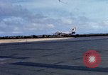 Standbild US Marine A-4E und F-4B Phantom II Jet Fighters Chu Lai Vietnam, 1967, aus Sekunde 23 historischem Filmmaterial Videoclip 65675025756