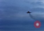 Standbild US Marine A-4E und F-4B Phantom II Jet Fighters Chu Lai Vietnam, 1967, aus Sekunde 30 historischem Filmmaterial Videoclip 65675025756