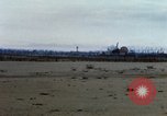 Standbild US Marine A-4E und F-4B Phantom II Jet Fighters Chu Lai Vietnam, 1967, aus Sekunde 40 historischem Filmmaterial Videoclip 65675025756