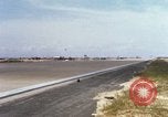 Immagine di Marine Corps A-4 e F-4 velivolo durante il funzionamento Chu Lai Vietnam, 1967, secondo 10 filmato di repertorio 65675025757
