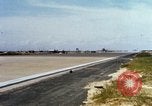 Immagine di Marine Corps A-4 e F-4 velivolo durante il funzionamento Chu Lai Vietnam, 1967, secondo 21 filmato di repertorio 65675025757