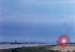 Standbild US Marine Corps Kampfflugzeuge landen und starten Chu Lai Vietnam, 1967, aus Sekunde 17 historischem Filmmaterial Videoclip 65675025758