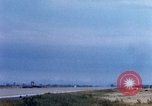 Standbild US Marine Corps Kampfflugzeuge landen und starten Chu Lai Vietnam, 1967, aus Sekunde 20 historischem Filmmaterial Videoclip 65675025758