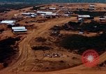 Immagine di Divisione Americal base Chu Lai Vietnam, 1967, secondo 38 filmato di repertorio 65675025759