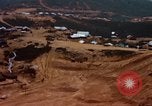 Immagine di Divisione Americal base Chu Lai Vietnam, 1967, secondo 60 filmato di repertorio 65675025759