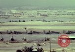 Immagine di Divisione Americal base Chu Lai Vietnam, 1967, secondo 33 filmato di repertorio 65675025762