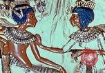 Standbild Tutanchamun gold Stuhl Ägypten, 1951, aus Sekunde 3 historischem Filmmaterial Videoclip 65675025774