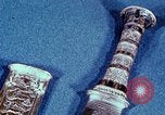 Standbild Tutanchamun gold Stuhl Ägypten, 1951, aus Sekunde 25 historischem Filmmaterial Videoclip 65675025774