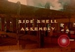 Image Fabrication de coquilles latérales en acier pour le Liberty Ship dans Seconde Guerre Mondiale California United States USA, 1942, de la seconde 4 séquences d'archives historiques vidéo 65675025788