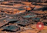 Image Fabrication de coquilles latérales en acier pour le Liberty Ship dans Seconde Guerre Mondiale California United States USA, 1942, de la seconde 13 séquences d'archives historiques vidéo 65675025788