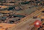 Image Fabrication de coquilles latérales en acier pour le Liberty Ship dans Seconde Guerre Mondiale California United States USA, 1942, de la seconde 26 séquences d'archives historiques vidéo 65675025788
