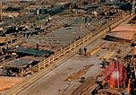 Image Fabrication de coquilles latérales en acier pour le Liberty Ship dans Seconde Guerre Mondiale California United States USA, 1942, de la seconde 31 séquences d'archives historiques vidéo 65675025788
