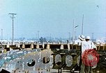Immagine di Unione di melt della cima del serbatoio durante la fase di costruzione della nave Liberty California United States USA, 1942, secondo 51 filmato di repertorio 65675025800