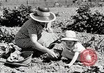 Image farm life Michigan United States USA, 1941, de la seconde 17 séquences d'archives historiques vidéo 65675025817