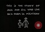 Standbild Farm Life Michigan United States USA, 1941, aus Sekunde 25 historischem Filmmaterial Videoclip 65675025819
