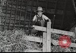 Standbild Farm Life Michigan United States USA, 1941, aus Sekunde 8 historischem Filmmaterial Videoclip 65675025821