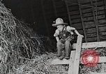 Standbild Farm Life Michigan United States USA, 1941, aus Sekunde 38 historischem Filmmaterial Videoclip 65675025821