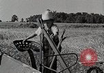 Image farm life Michigan United States USA, 1941, de la seconde 27 séquences d'archives historiques vidéo 65675025823