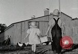 Standbild Farm Life Michigan United States USA, 1941, aus Sekunde 14 historischem Filmmaterial Videoclip 65675025827