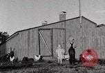 Standbild Farm Life Michigan United States USA, 1941, aus Sekunde 20 historischem Filmmaterial Videoclip 65675025827
