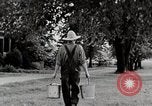 Standbild Farm Life Michigan United States USA, 1941, aus Sekunde 25 historischem Filmmaterial Videoclip 65675025828