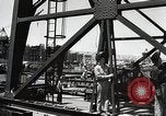 Standbild Sieg Schiff starten California United States USA, 1941, aus Sekunde 58 historischem Filmmaterial Videoclip 65675025829