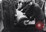 Image torpille ouvert Belgique, 1916, de la seconde 28 séquences d'archives historiques vidéo 65675025849
