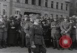 Immagine di Gabriele D'Annunzio conduce la forza dei volontari Fiume Croazia, 1919, secondo 24 filmato di repertorio 65675025861