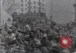 Immagine di Gabriele D'Annunzio conduce la forza dei volontari Fiume Croazia, 1919, secondo 32 filmato di repertorio 65675025861