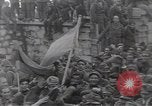 Immagine di Gabriele D'Annunzio conduce la forza dei volontari Fiume Croazia, 1919, secondo 52 filmato di repertorio 65675025861