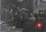 Standbild Markt in Wien Wien Österreich, 1920, aus Sekunde 8 historischem Filmmaterial Videoclip 65675025862